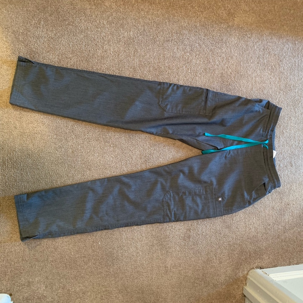 Figs straight leg scrubs